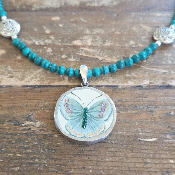 Broken China Butterfly Necklace 20 inches - Picture 1 of 6